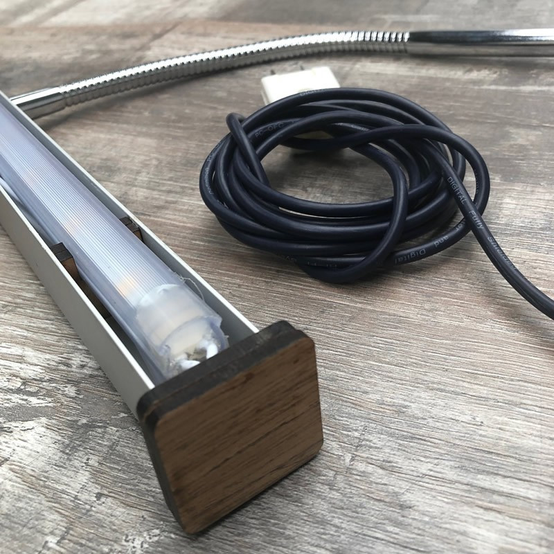 Lampara led de 40 cm para stands ExpoStands