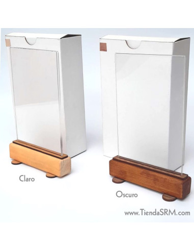 Hablador de mesa base en madera media carta
