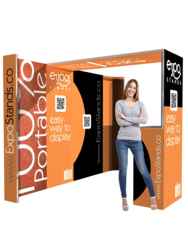 Stand publicitario de 3x2 con columna, counter y techo
